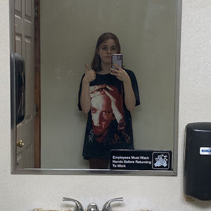 Meet your Posher, Isabella